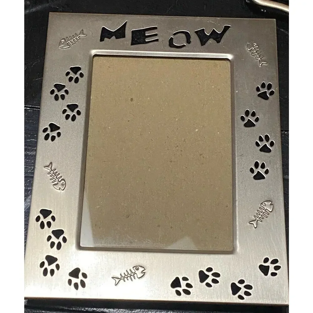 Vtg Cat Photo Picture Frame Brushed Silver Metal Meow Paw Print Fish Bones Pet